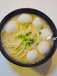 味千拉面鱼丸汤的做法步骤9